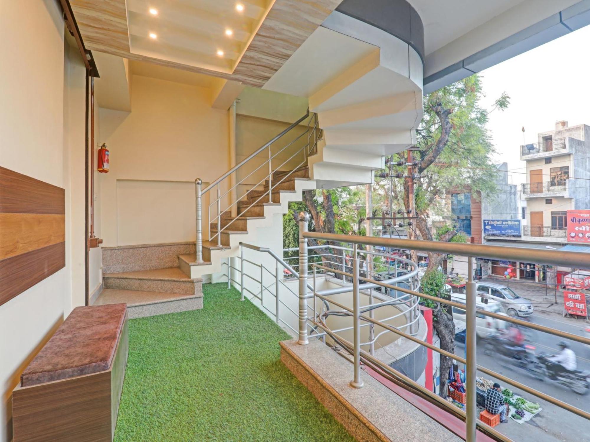 Hotel O The Ashiyana Inn Lucknow Exterior photo